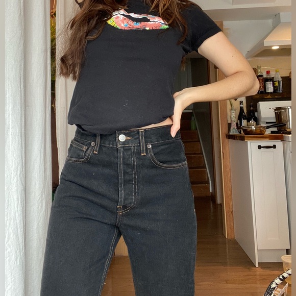 Embroidered high rise, wide leg Jeans - Picture 5 of 9